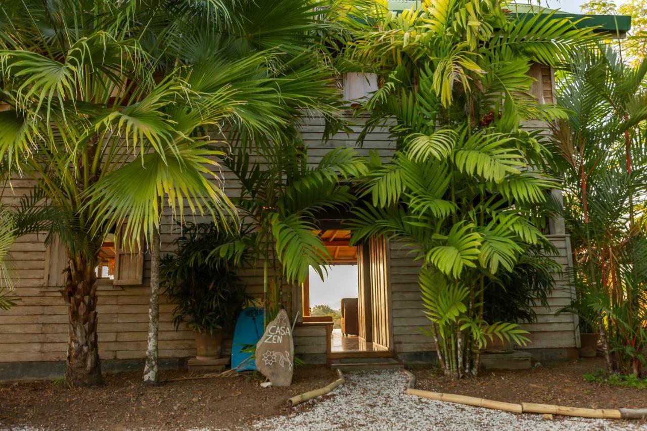 Calamocha Lodge Playa Santa Teresa  Exterior photo